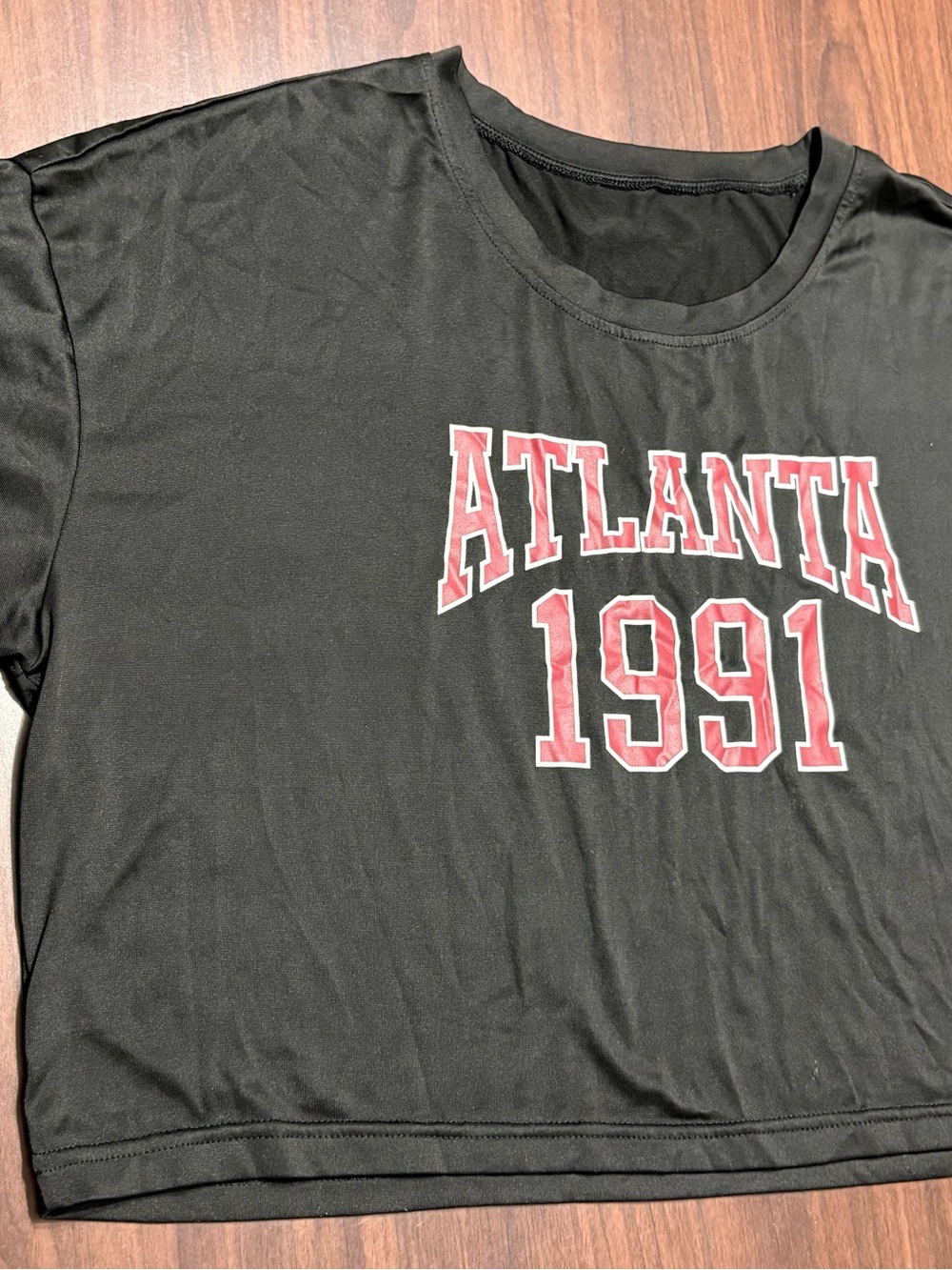 SHEIN Atlanta 1991 Graphic Crop Top Tee Shirt Black Red Size S - Small Flaw
